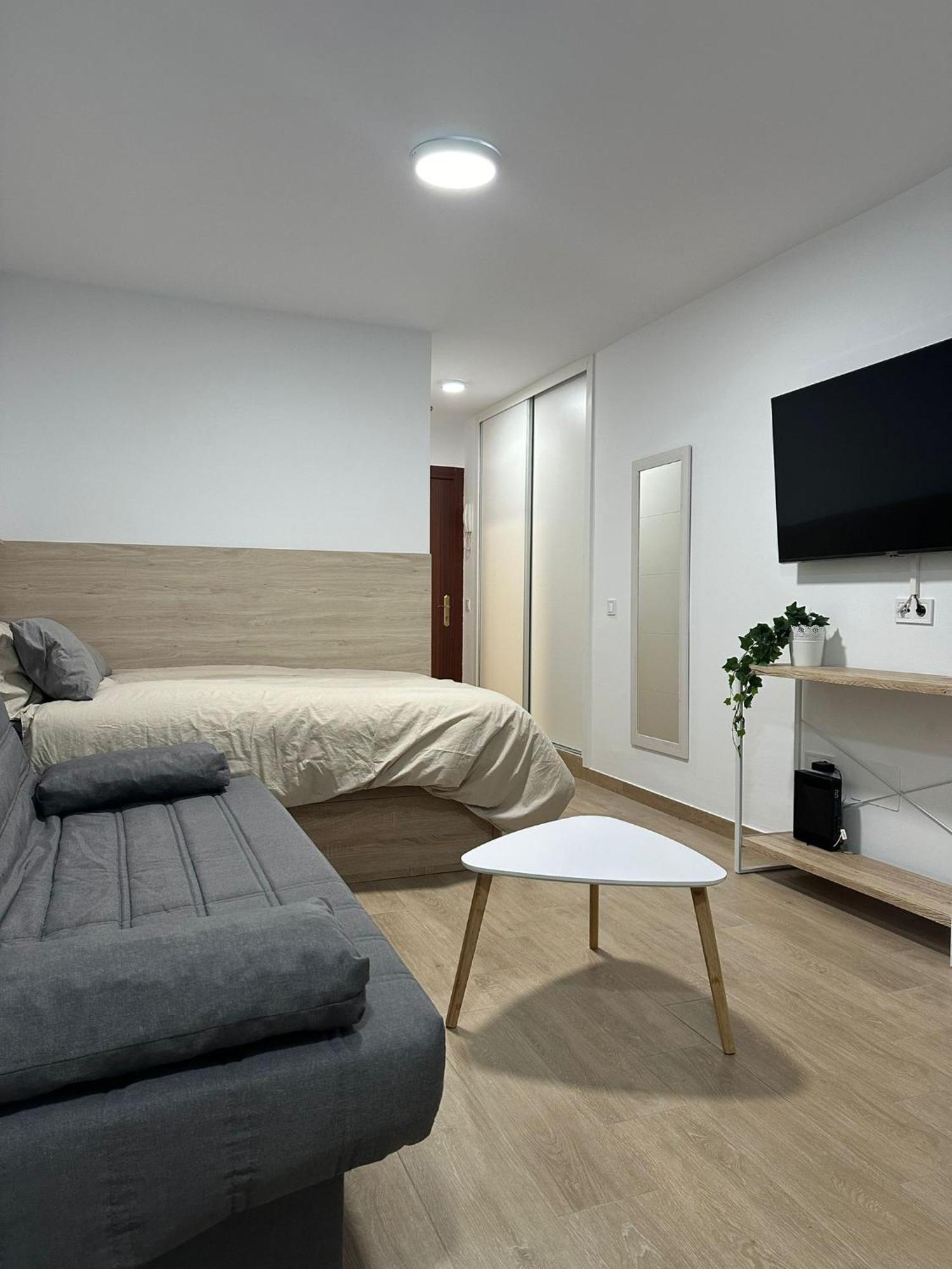 Estudio Ayni Benalmadena Bagian luar foto