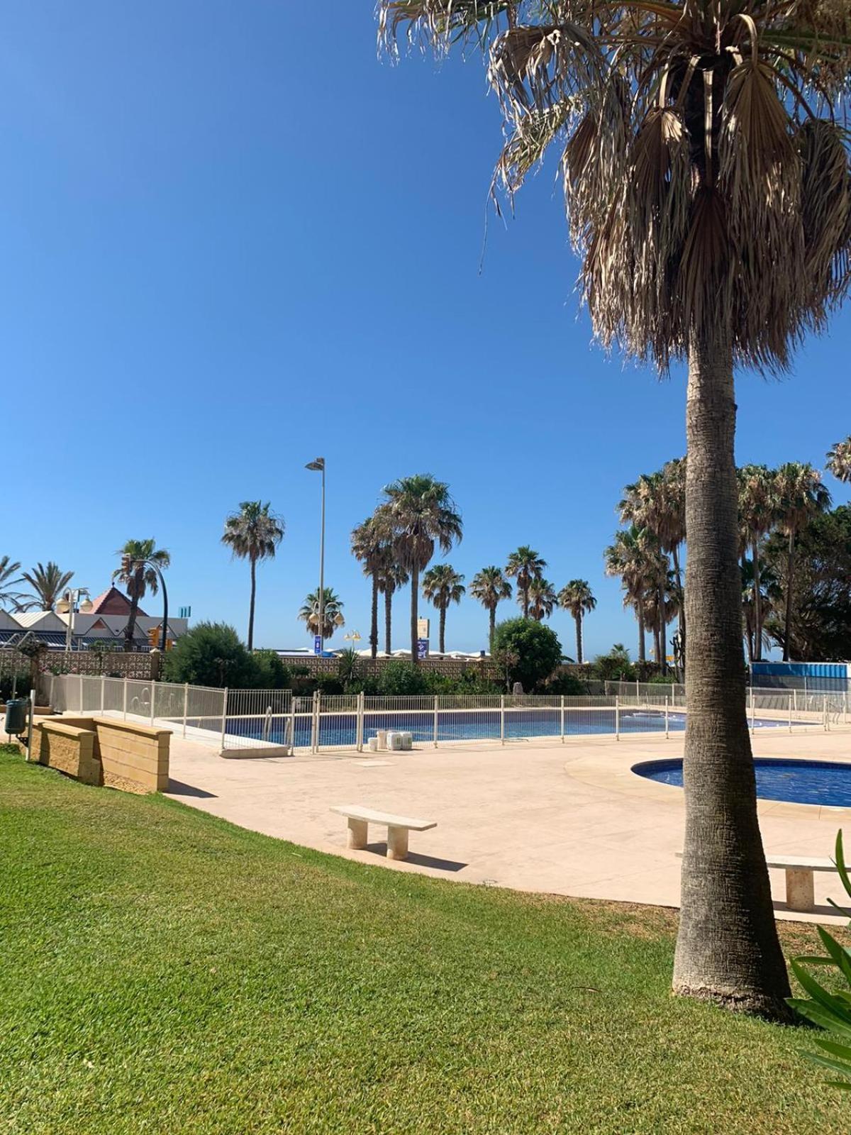 Estudio Ayni Benalmadena Bagian luar foto