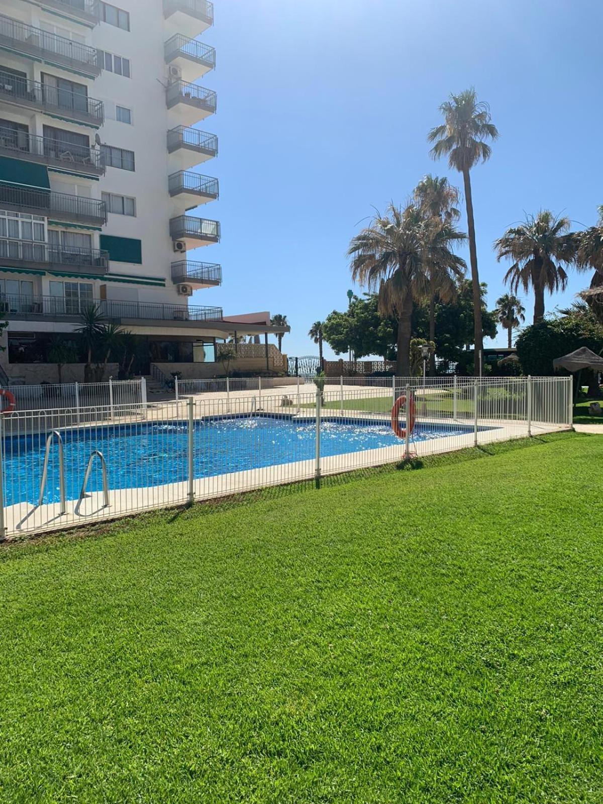 Estudio Ayni Benalmadena Bagian luar foto