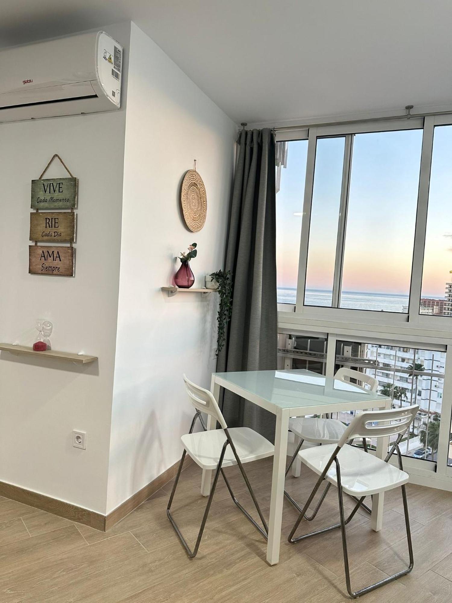 Estudio Ayni Benalmadena Bagian luar foto